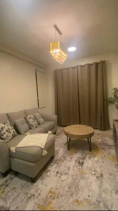 Orked Vanda, 3 Bedroom Apartment, Seaview Netflixwifiyoutube 쿠알라트렝가누 외부 사진